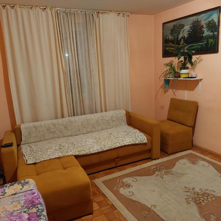 Apartman Una Kruševac Exterior foto