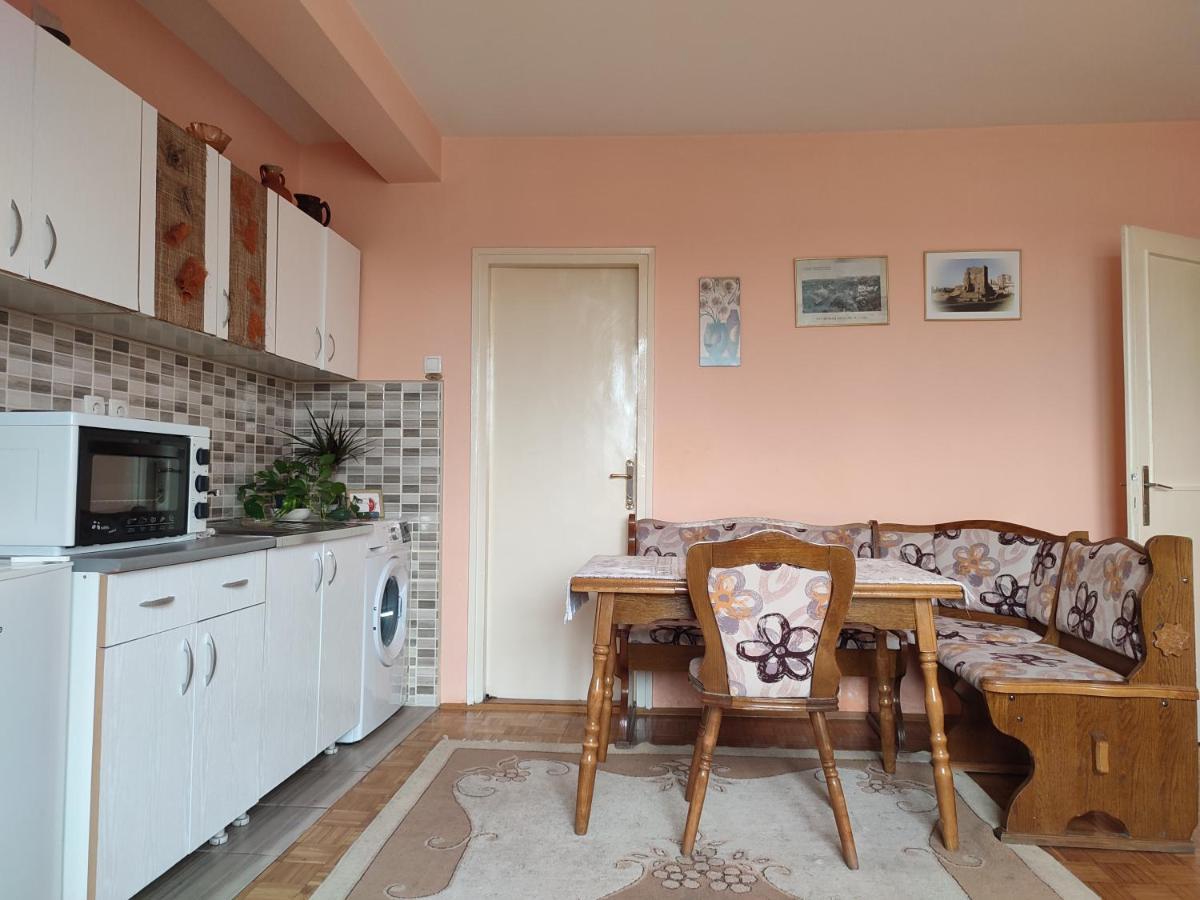Apartman Una Kruševac Exterior foto
